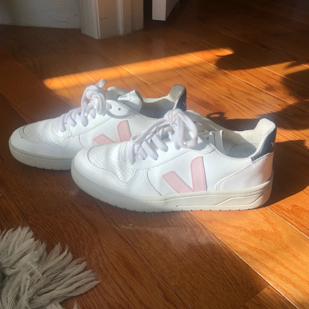 Veja Sneakers